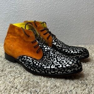 Bespoke Custom Chukka Boots designed by Foliusfam